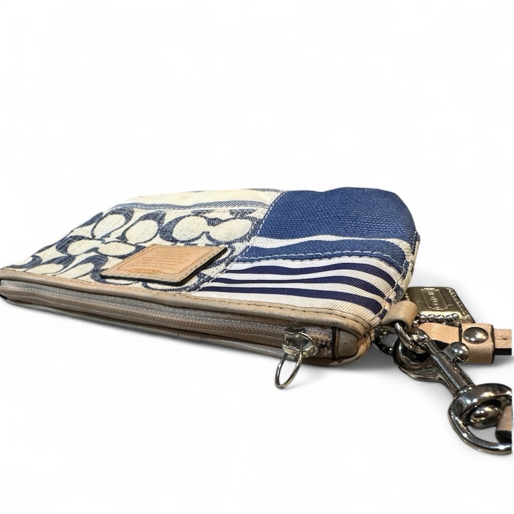 Vintage Coach Daisy Canvas Patchwork Wristlet Clutch Purse F49448 - Picture 6 of 8